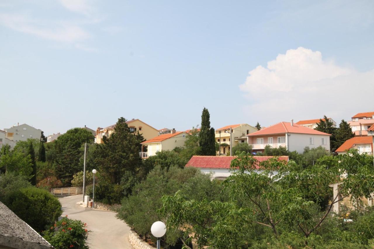 Apartments With A Parking Space Novalja, Pag - 6552 Bagian luar foto