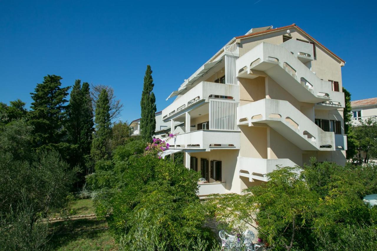 Apartments With A Parking Space Novalja, Pag - 6552 Bagian luar foto