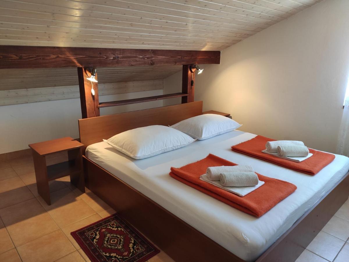 Apartments With A Parking Space Novalja, Pag - 6552 Bagian luar foto