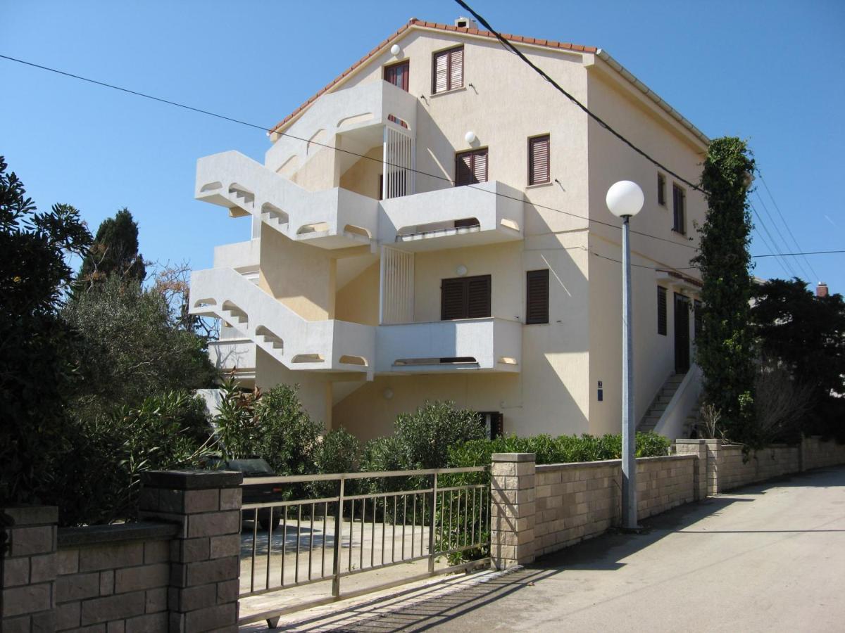 Apartments With A Parking Space Novalja, Pag - 6552 Bagian luar foto