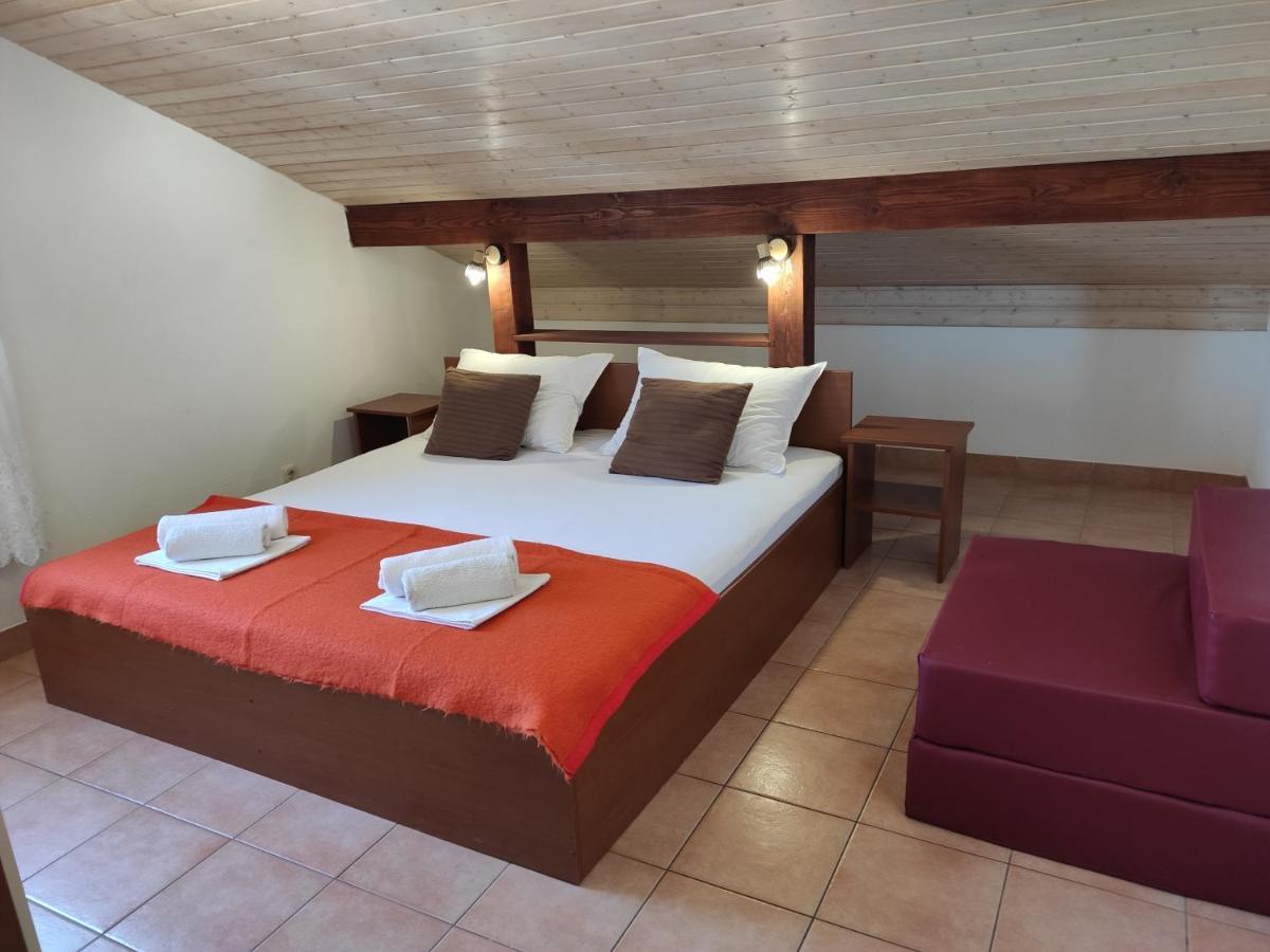 Apartments With A Parking Space Novalja, Pag - 6552 Bagian luar foto