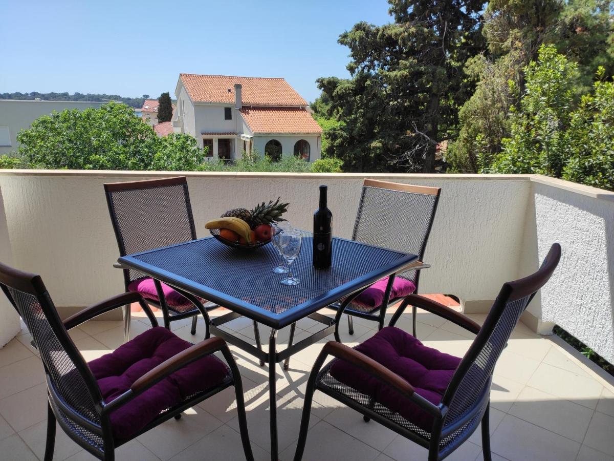 Apartments With A Parking Space Novalja, Pag - 6552 Bagian luar foto