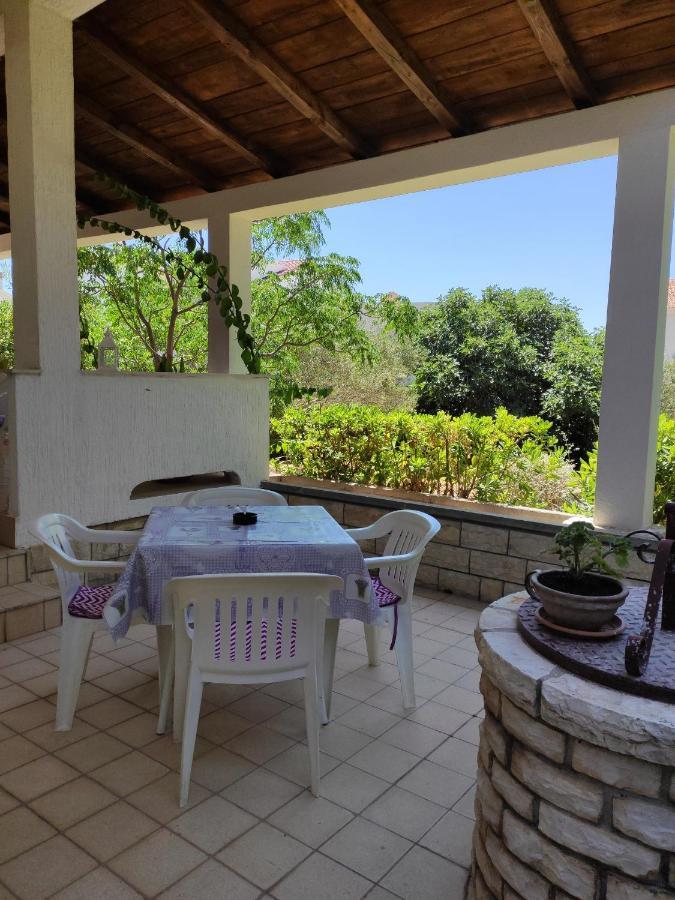 Apartments With A Parking Space Novalja, Pag - 6552 Bagian luar foto